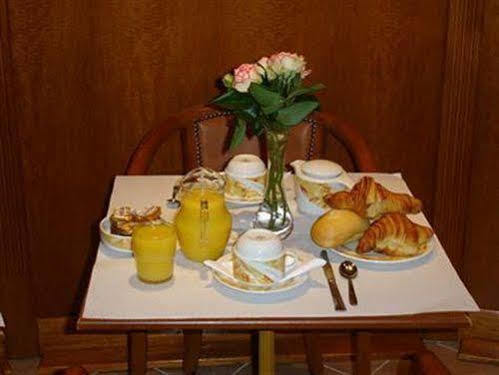 Berkeley Hotel Париж Ресторант снимка
